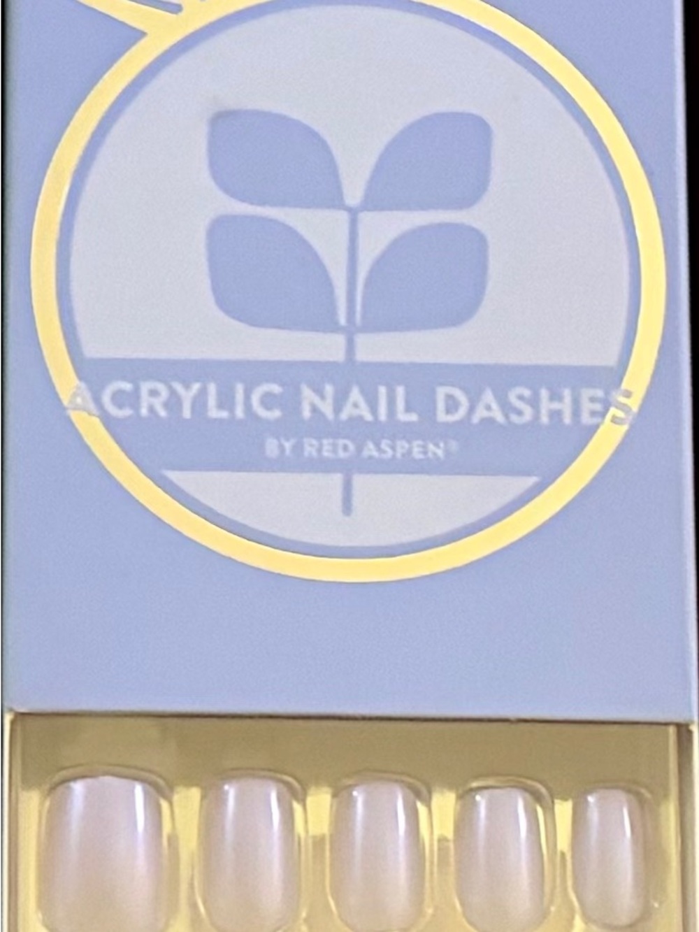 Acrylic Nail Dashes Press-On Nails by Red Aspen - Light Lavender Sheer